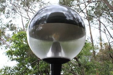 Spheres Black Top Prismatic